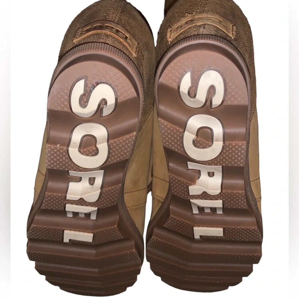 Sorel Lace Up Hidden Wedge Women’s Boots w/ shearling Light Tan Size 9